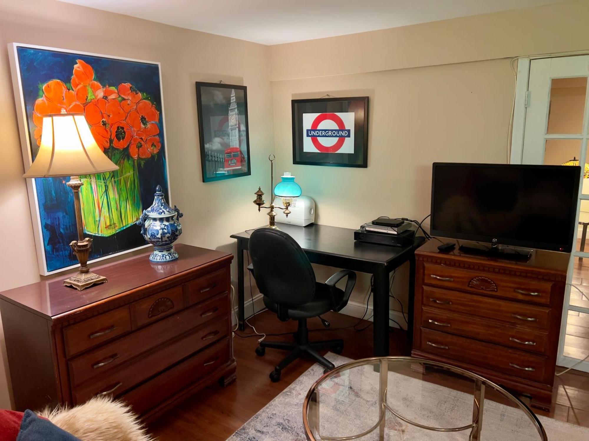 Charming 1-Bedroom Basement Close To Dc Pets Allowed Арлингтон Экстерьер фото